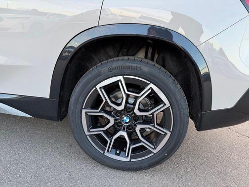 Dune 2026 BMW X1 xDrive28i