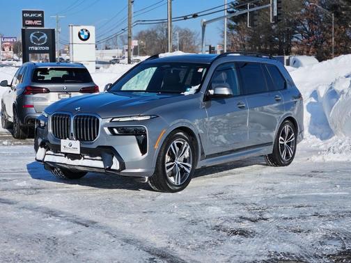 2024 BMW X7 xDrive40i