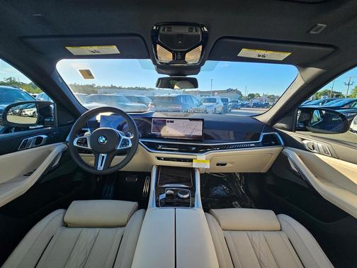 2026 BMW X6 M60i