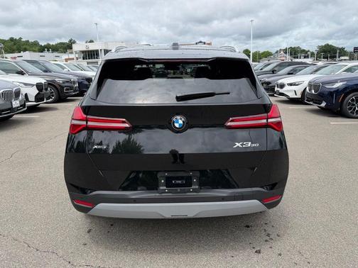 Black Sapphire Metallic 2026 BMW X3 30 xDrive
