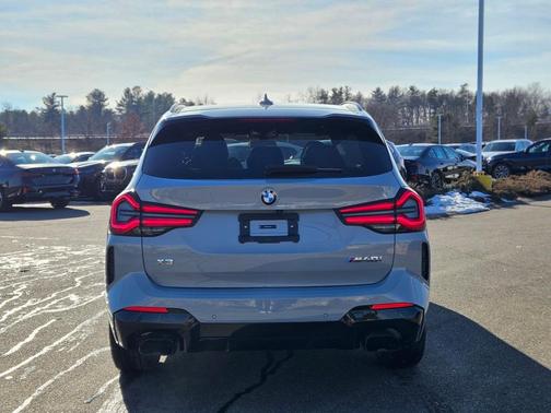 2024 BMW X3 M40i