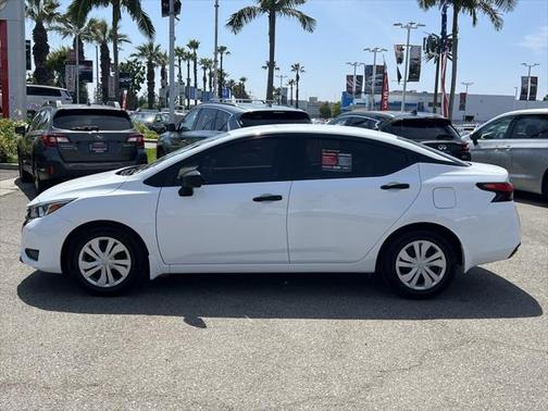 2024 Nissan Versa 1.6 S