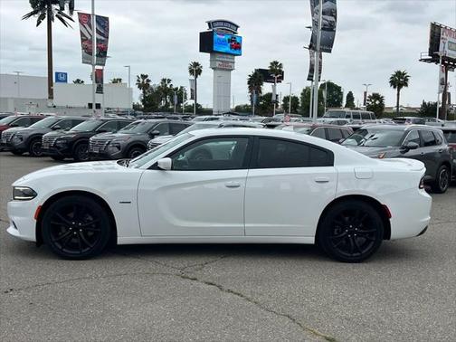 2016 Dodge Charger R/T