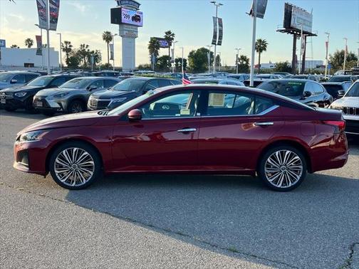 2024 Nissan Altima 2.5 SL
