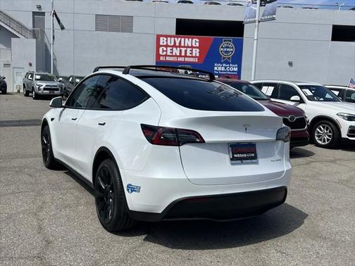 2021 Tesla Model Y Long Range Dual Motor All-Wheel Drive