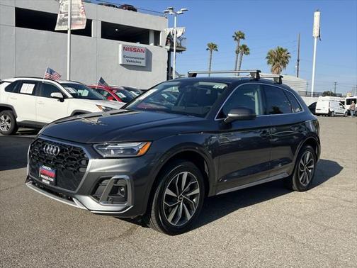 2022 Audi Q5 45 S line Premium Plus