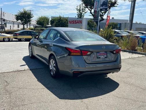 2023 Nissan Altima S FWD