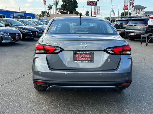 2025 Nissan Versa 1.6 S