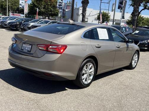 2022 Chevrolet Malibu FWD LT