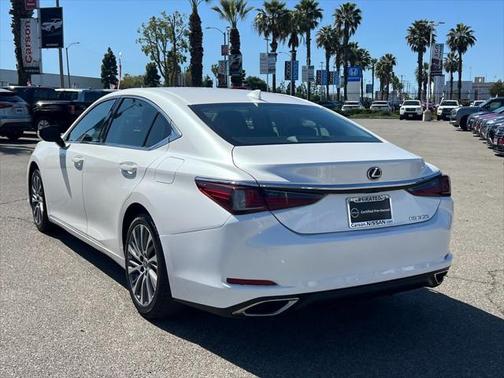 2021 Lexus ES 350 Base