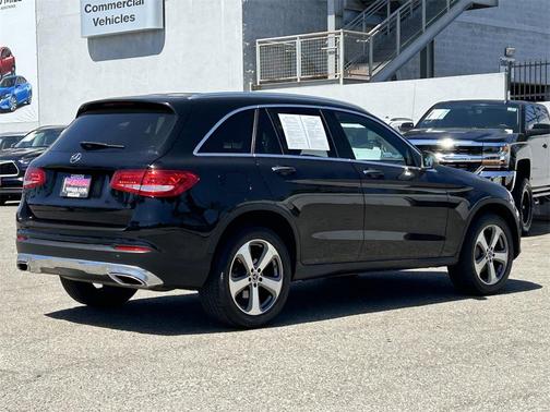 2018 Mercedes-Benz GLC 300 Base