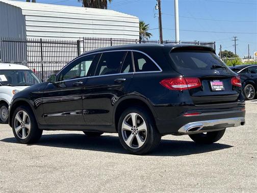 2018 Mercedes-Benz GLC 300 Base
