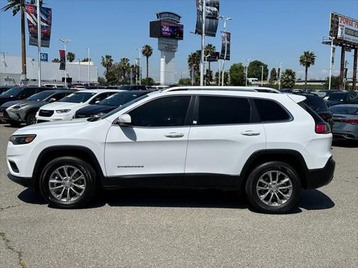 2021 Jeep Cherokee Latitude Lux
