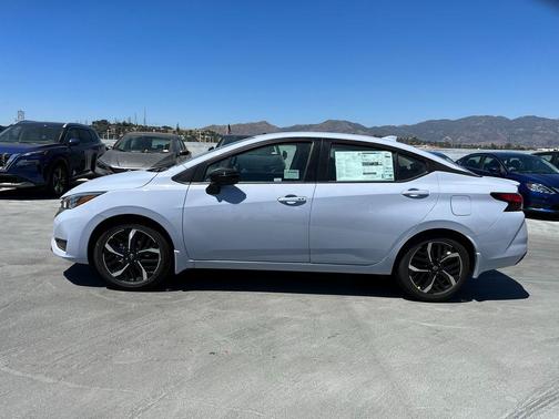 2025 Nissan Versa 1.6 S