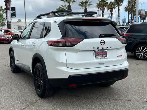 2025 Nissan Rogue Rock Creek