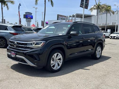 2021 Volkswagen Atlas 3.6L SE w/Technology