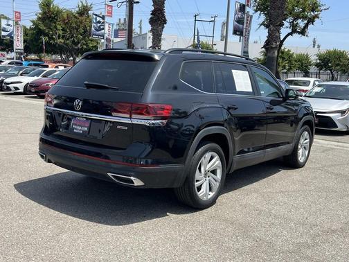 2021 Volkswagen Atlas 3.6L SE w/Technology