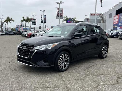 2024 Nissan Kicks SV