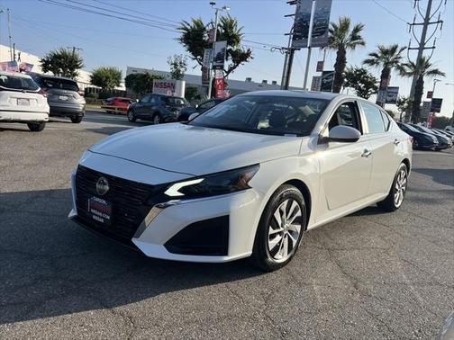 2023 Nissan Altima S FWD
