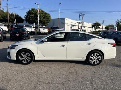 2023 Nissan Altima S FWD