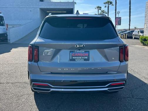 2021 Kia Sorento S