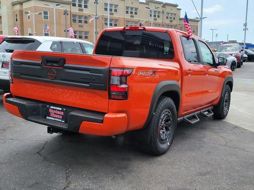 2025 Nissan Frontier PRO-X