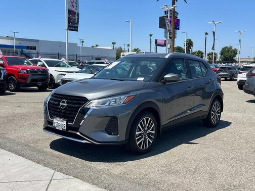 2024 Nissan Kicks SV