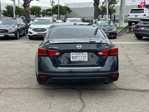 2021 Nissan Altima 2.5 SV