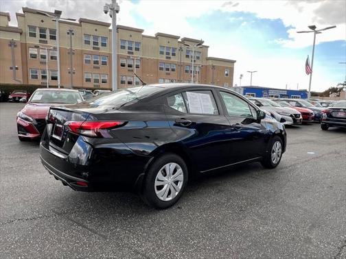2025 Nissan Versa 1.6 S