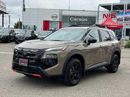 2025 Nissan Rogue Rock Creek