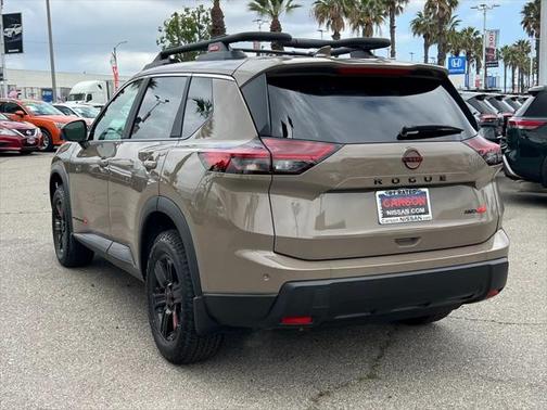 2025 Nissan Rogue Rock Creek