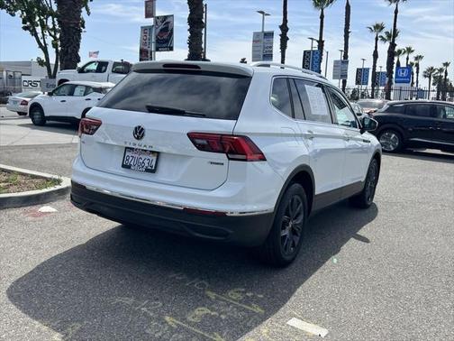 2022 Volkswagen Tiguan 2.0T SE 4MOTION