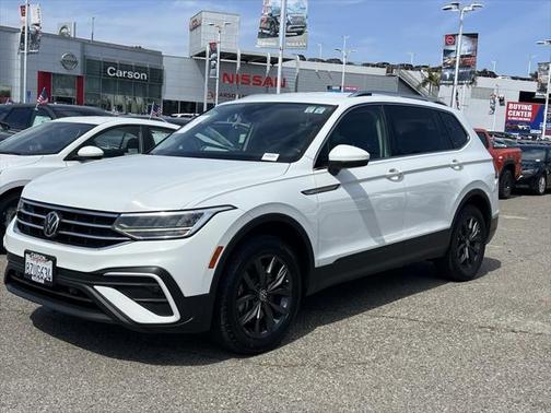2022 Volkswagen Tiguan 2.0T SE 4MOTION