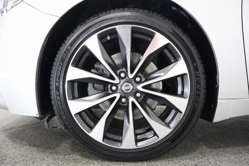 2016 Nissan Maxima 3.5 SR