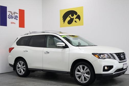 2018 Nissan Pathfinder SL