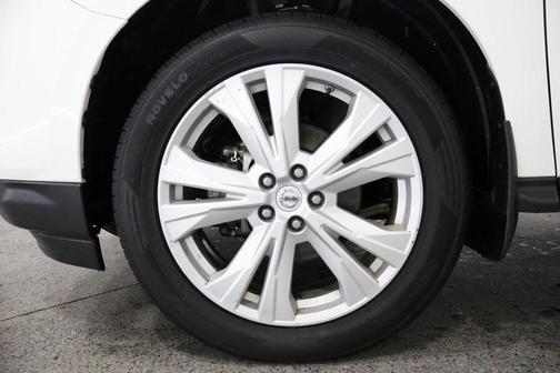 2018 Nissan Pathfinder SL