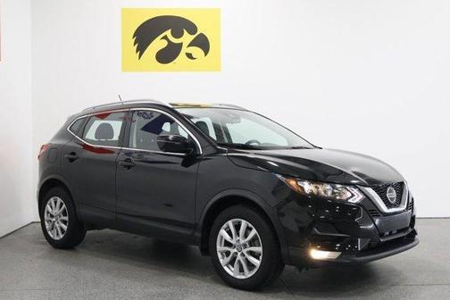2022 Nissan Rogue Sport SV