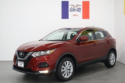 2022 Nissan Rogue Sport SV