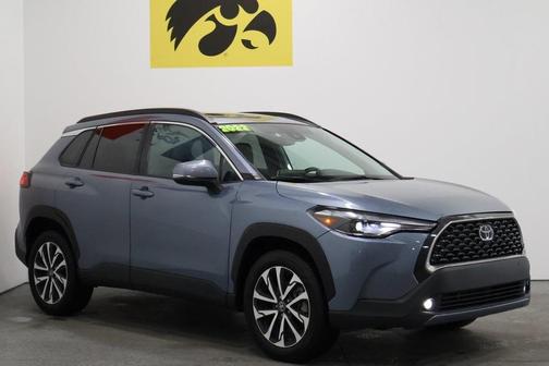 2022 Toyota Corolla Cross XLE