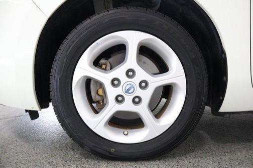 2012 Nissan Leaf SL