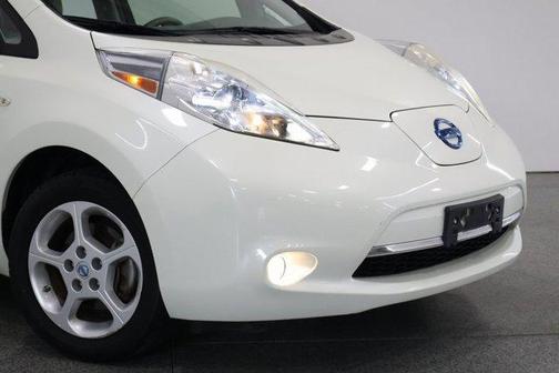 2012 Nissan Leaf SL