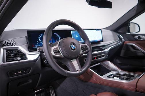 2025 BMW X6 xDrive40i