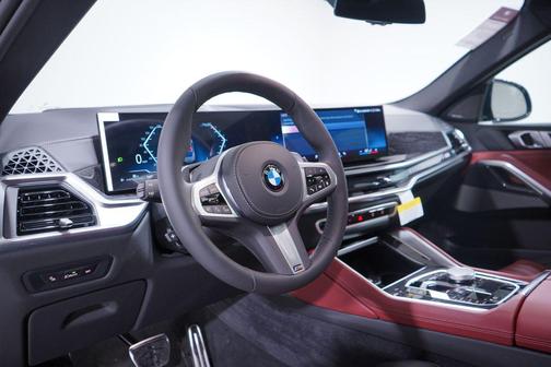 2026 BMW X6 xDrive40i