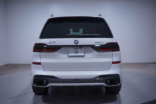 2026 BMW X7 xDrive40i