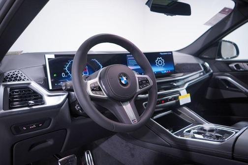 2026 BMW X6 xDrive40i