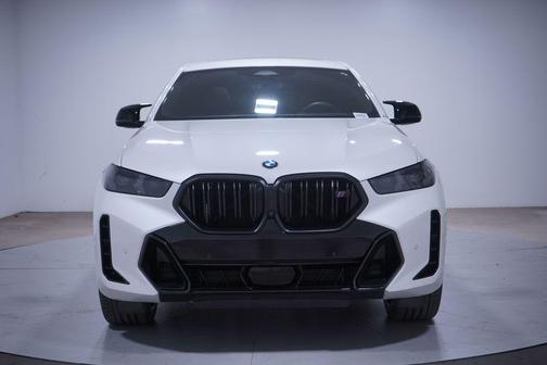 2024 BMW X6 M60i