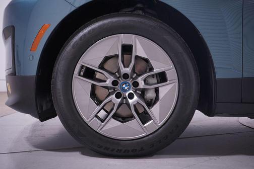 2023 BMW iX xDrive50