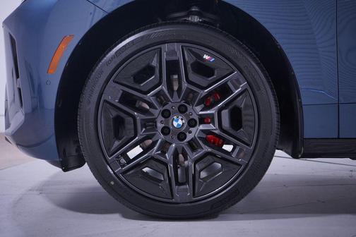 2026 BMW iX xDrive60