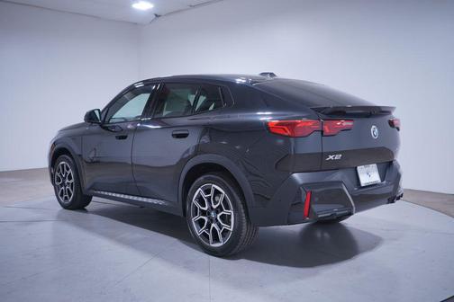 2025 BMW X2 xDrive28i