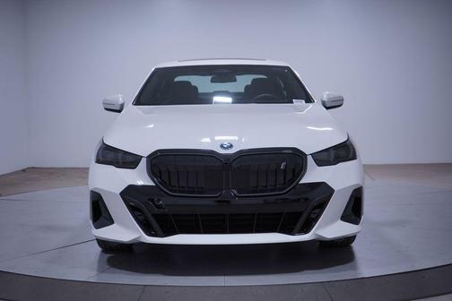2026 BMW i5 eDrive40